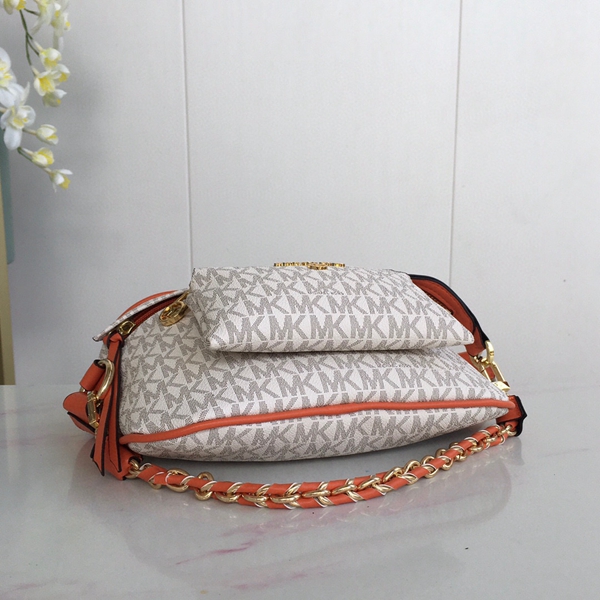 マイケルコースバッグ内部構造